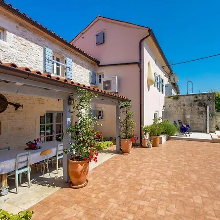 Folirantica Villa Svetvinčenat